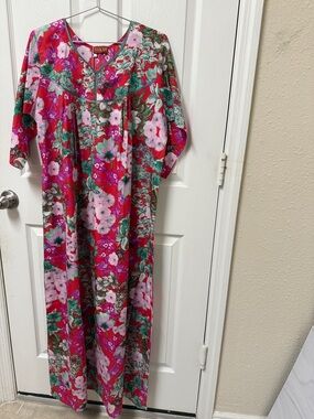 NWT Vibrant Floral Maxi Dress in Fuchsia and Green